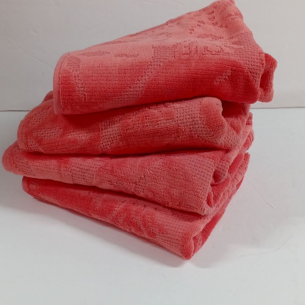 4 NEW Kassafina Hand Towels Set Of 4 Coastal Coral